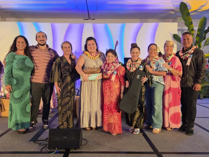 Pōʻai Lincoln wins Carmen Hulu Lindsey falsetto contest